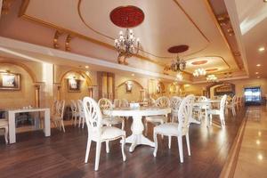 nieuw en schoon luxe restaurant in Europese stijl. amara dolce vita luxe hotel. toevlucht. tekirova-kemer foto