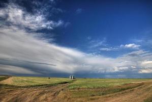 onweerswolken boven saskatchewan foto