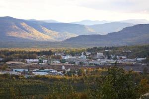 houtzagerij in cheywynd, alberta foto