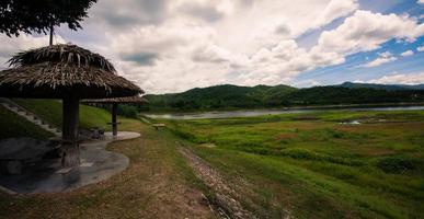 huai tha khie reservoir, ban kha district, provincie ratchaburi, thailand foto