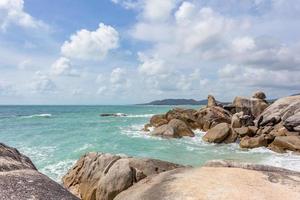 hin ta hin yai grootvader en grootmoeder rocken op het eiland Koh Samui, ongezien en geweldig Thailand. foto