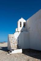 prachtige kerk van onze lieve vrouw van genade. fort van sagres, algarve, portugal foto