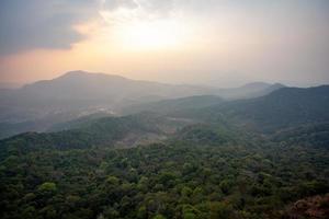 gezichtspunt pha khao noi in chiang mai thailand foto