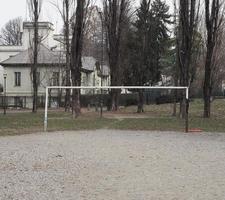 doelpaal in voetbalveld foto