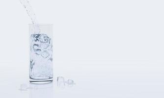 gieten van water uit de fles in glas op een witte achtergrond en reflectie op het oppervlak. 3D-rendering. foto