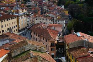 mooie oude huizen in Italië hierboven foto