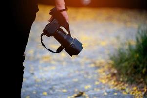 handfoto en fotoapparatuur van de fotograaf concept fotograaf foto