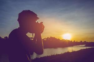 silhouet, fotograaf, foto in de schaduw, silhouetconcept