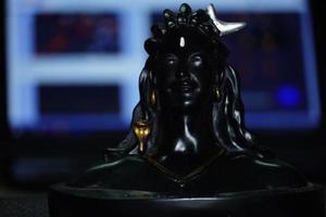 aadi yogi standbeeld, shiv ji afbeelding foto