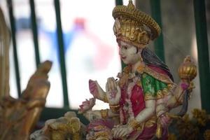 lord durga standbeeld afbeelding buiten foto