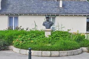 leclerc standbeeld in amboise frankrijk foto