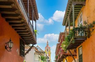 beroemde koloniale ommuurde stad Cartagena, cuidad amurrallada, en zijn kleurrijke gebouwen in het historische stadscentrum, een aangewezen UNESCO-werelderfgoed foto