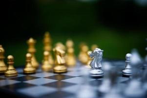 schaken, bordspellen voor concepten en wedstrijden, en strategieën voor ideeën voor zakelijk succes foto