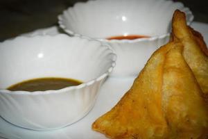 een mooie foto van pittige samosa