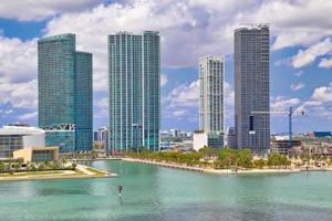 Verenigde Staten, Miami Harbor op een zonnige dag foto