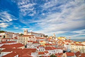 panoramische skyline van Lissabon in portugal foto