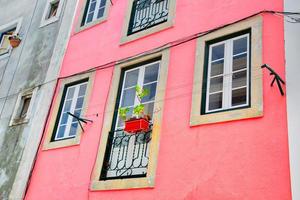 portugal, kleurrijke straten van lissabon foto