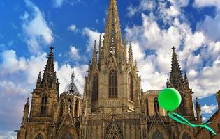 kathedraal van barcelona in las ramblas, spanje foto