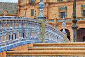 plaza de espana, sevilla, architectonische details en ornamenten foto