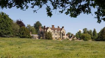 balcombe, west sussex, uk, 2020. zicht op balcombe plaats een monumentaal pand foto