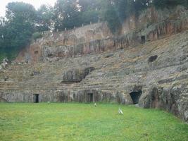 Romeins amfitheater in sutri foto