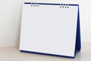 blanco papier bureau spiraal kalender foto