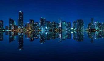 Miami skyline nacht panorama