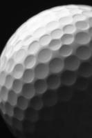 textuur van witte golfbal overdreven door zijverlichting foto