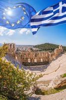 Akropolis, vlaggen van Griekenland en de Europese Unie in Athene, Griekenland