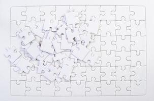 witte legpuzzels samengesteld bedrijfsidee foto