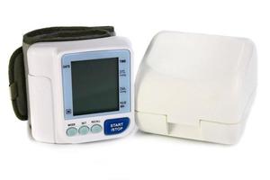 een elektronisch apparaat dat de bloeddruk meet foto