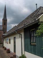 de kleine stad bredevoort in nederland foto