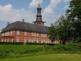 de stad Husum aan de Noordzee foto