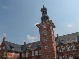 de stad Husum aan de Noordzee foto