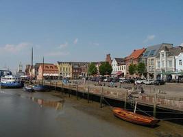 de stad Husum aan de Noordzee foto