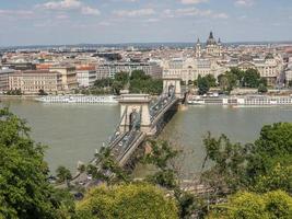 boedapest aan de rivier de Donau foto