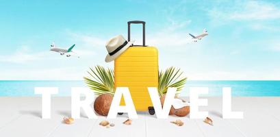 reis gele koffer op het strand omringd door reistekst, kokosnoten, hoed, palmbladeren en schelpen. vliegtuigen in de lucht. reisconcept. foto