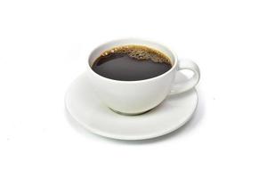 close-up van warme koffie kopje geïsoleerd op een witte achtergrond weergave. bovenaanzicht koffie warm uitzicht. foto
