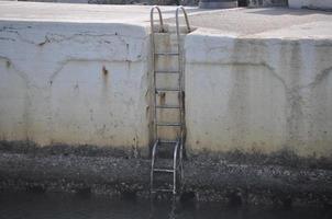 ladder naar de zee foto