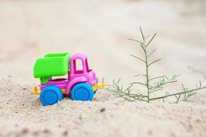 vrachtwagen in het zand