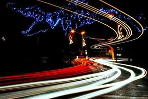 lichtpaden Caterham op de heuvel foto