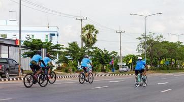 fietsen voor gezondheid in thailand. foto