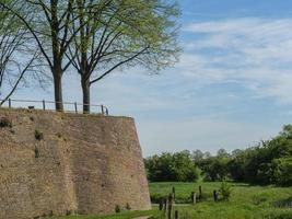 de stad van rees aan de Rijn foto