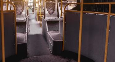 interieur van een moderne trolleybus of bus foto