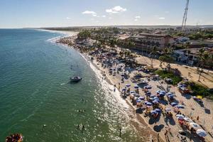 luchtfoto van frans strand of praia do frances, helder water, maceio, alagoas. noordoostelijke regio van brazilië. foto