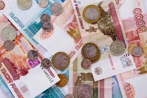 Rusland geld achtergrond. Russische bankbiljetten achtergrond. financieringsconcept. foto