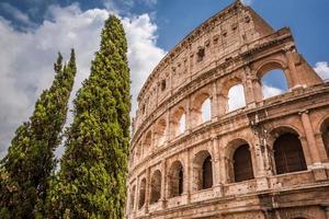 prachtige colosseum in rome, Italië foto