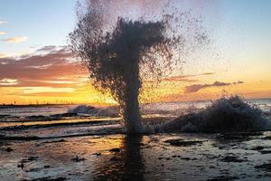 sao miguel do gostoso, rio grande do norte, brazilië circa mei 2019 afbeelding van het strand praia de tourinhos in de stad sao miguel do gostoso, brazilië foto