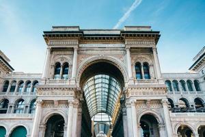 vittorio emanuele ii galerij op de Piazza del Duomo in Milaan. foto