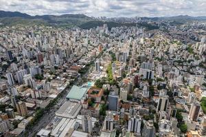 luchtfoto van de stad belo horizonte, in minas gerais, brazilië. foto